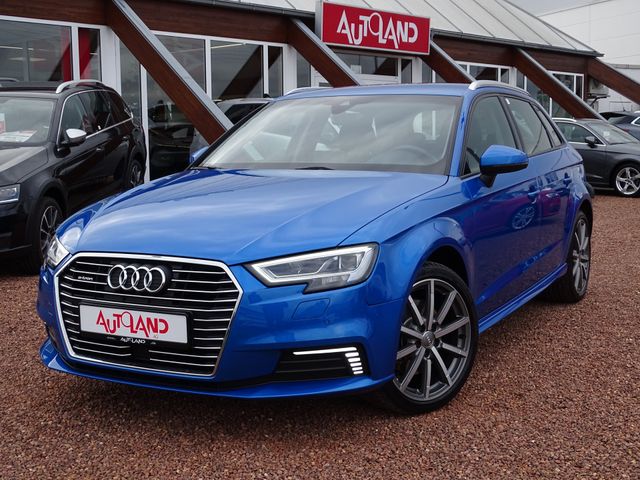 Audi A3 Sportback 40 e-tron LED Navi Kamera AHK