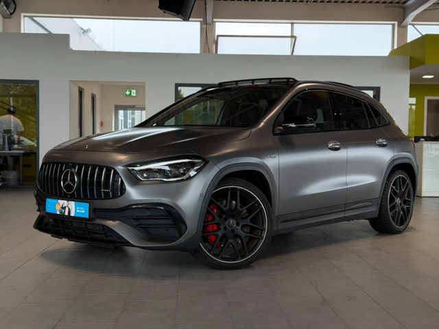 MERCEDES-BENZ GLA 45 S AMG*Pano*360°*Burmester*