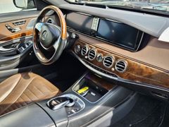 Fahrzeugabbildung S 350 BlueTEC d L HUD Luftfederung AD El. Fondsi