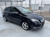 Mercedes-Benz B 220 Aut. 4Matic Sport AHK KAMERA LEDER XENON - Mercedes-Benz B 220 aus 2013