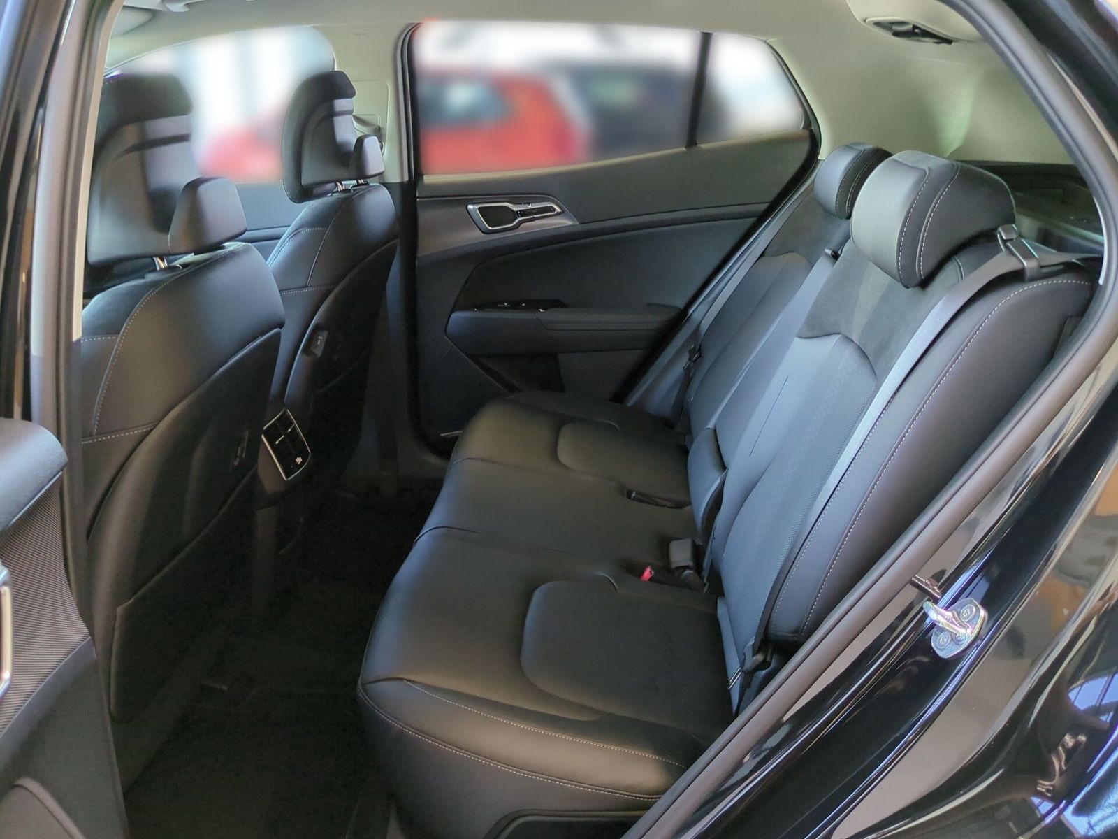 Fahrzeugabbildung Kia SPORTAGE 1.6T PHEV Plug & Ride DRIVE+