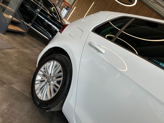 Volkswagen Golf 7 CUP*TÜV 082027*TEMPO*SZHZ*PDC*