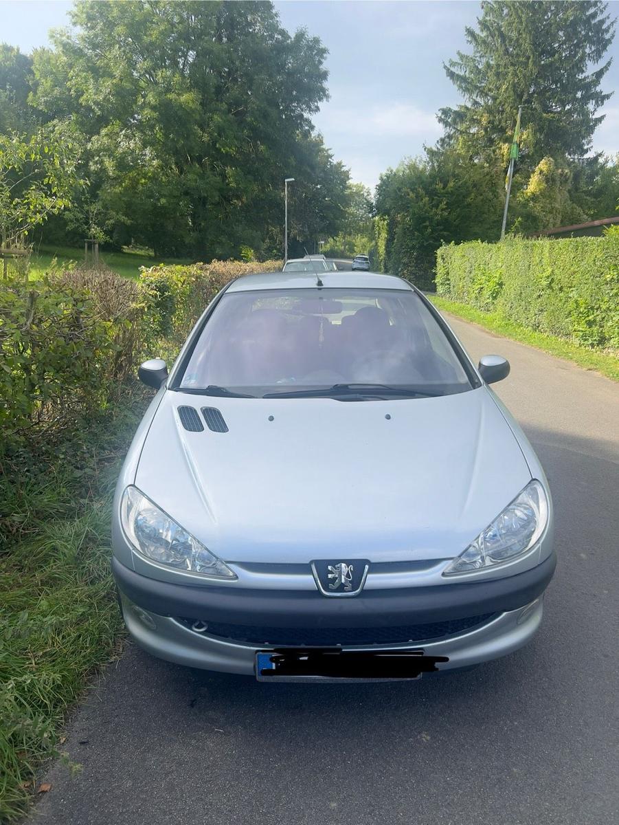 Peugeot 206