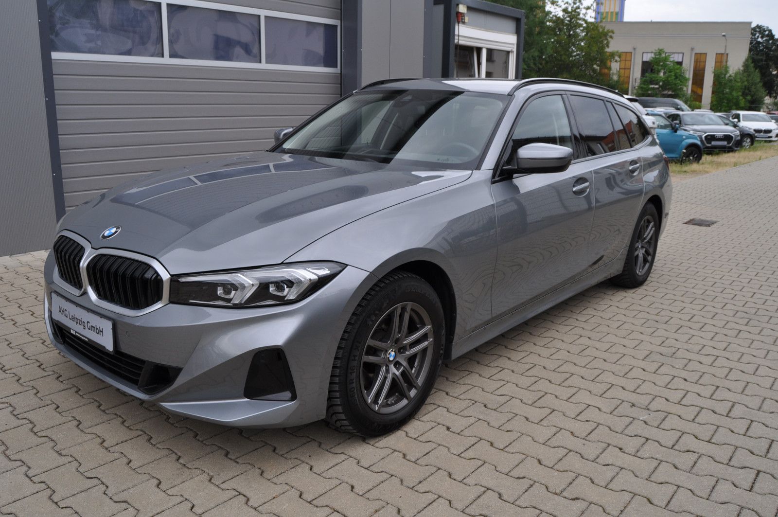 BMW 318i Touring Aut. LED Widescreen DAB Tempomat