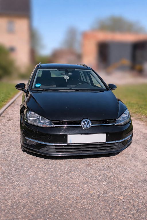 Image of Volkswagen Golf