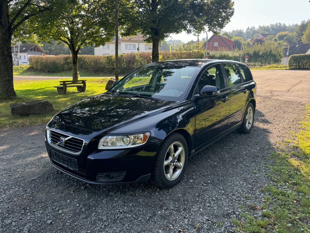 Volvo V50