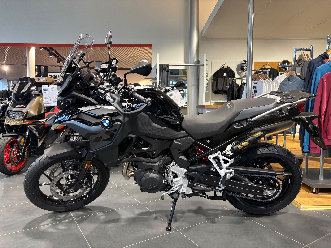 Fahrzeugabbildung BMW F 800 GS Triple Black 3 Pakete