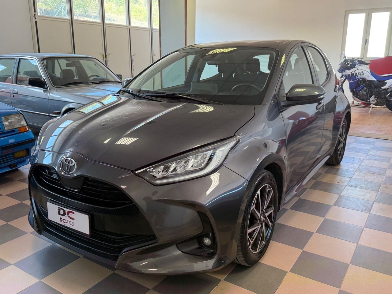 Toyota Yaris - 1