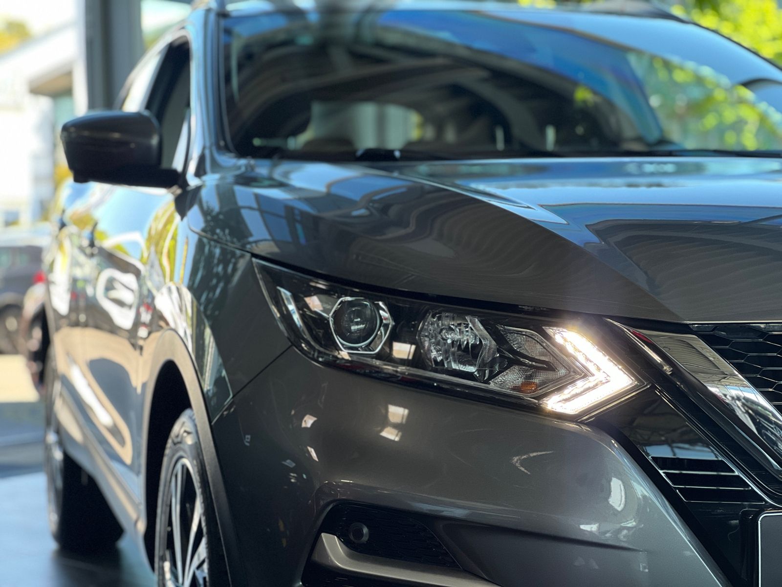 Fahrzeugabbildung Nissan Qashqai Zama PANO 360° NAV SHZ ALU