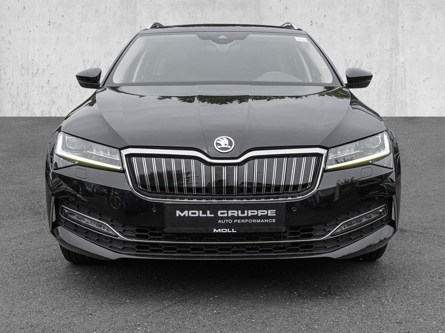 Skoda Superb Combi 1.4 eTSI DSG Style MATRIX NAVI ACC imagem 3