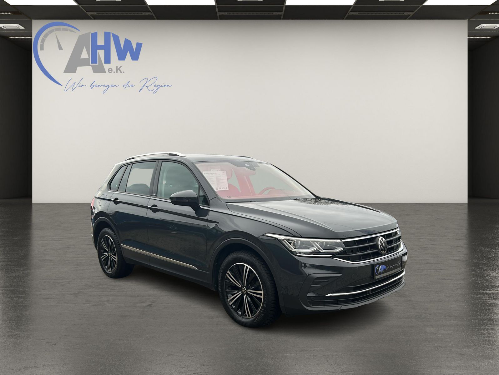 Fahrzeugabbildung Volkswagen Tiguan 2,0 TDI SCR DSG ActiveIQ.Light