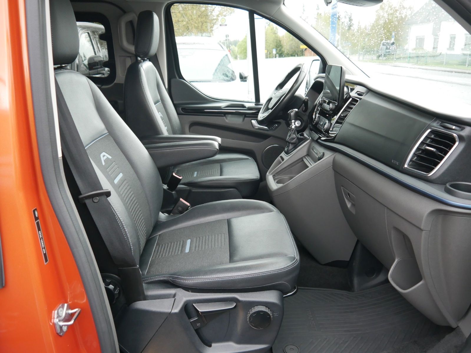Ford Tourneo Custom Active Xenon BLIS ACC AHZV foto 19