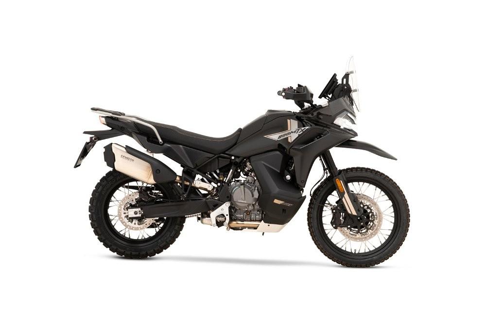 CFMOTO 800MT X