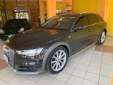 Audi A6 allroad 3.0 TDI 218 CV S tronic - Audi A6 Allroad mit Halbautomatikschaltung