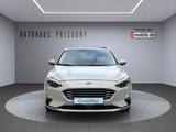 Ford Focus Titanium Bang&Olufsen/Kamera/PANO - Ford Focus mit Benzin-Antrieb: Kleinwagen