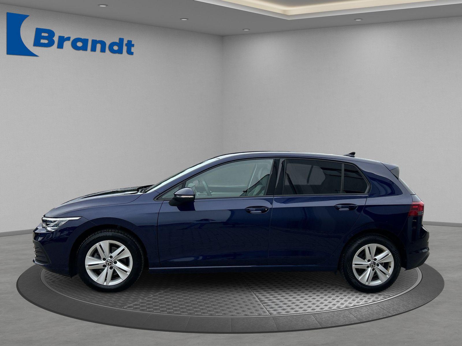 Volkswagen Golf VIII 1.0 eTSI Life DSG+LED+KAMERA+HUD+ACC