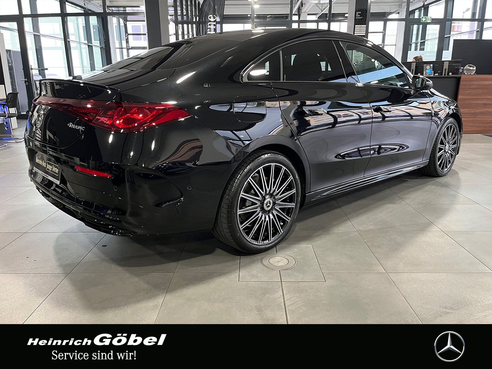 Fahrzeugabbildung Mercedes-Benz CLA 350 4M AMG Line Plus SUPERSCREEN+AHK+360°CAM