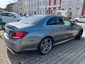 Fahrzeugabbildung Mercedes-Benz E 63 AMG S 4-MATIC 1-HAND SD KLAPPE DRIVERS PACK