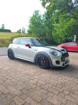 MINI John Cooper Works John Cooper Works - MINI John Cooper Works: Privatanbieter