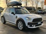 MINI Countryman 2.0 Cooper D Boost Countryman AL - weiße MINI Cooper D Countryman