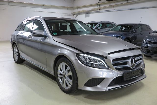 Mercedes-Benz C 220 T d T Avantgarde 9G-Tronic LED Leder Navi