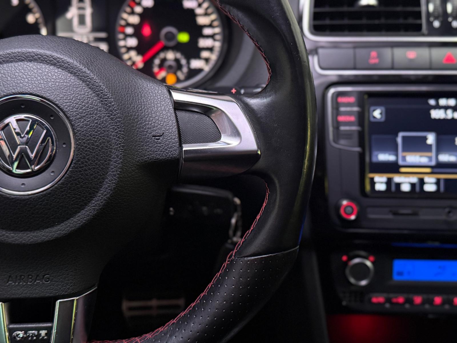 Volkswagen Polo V GTI*1 HAND*PDC*KLIMAAUTO.*TEMPOMAT*ALU*BT