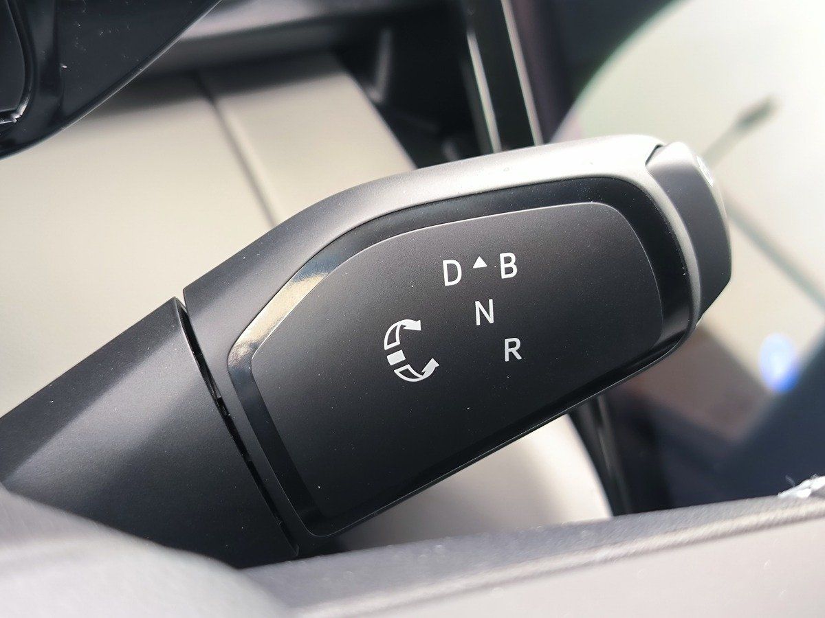 Ford Explorer - Bild 13