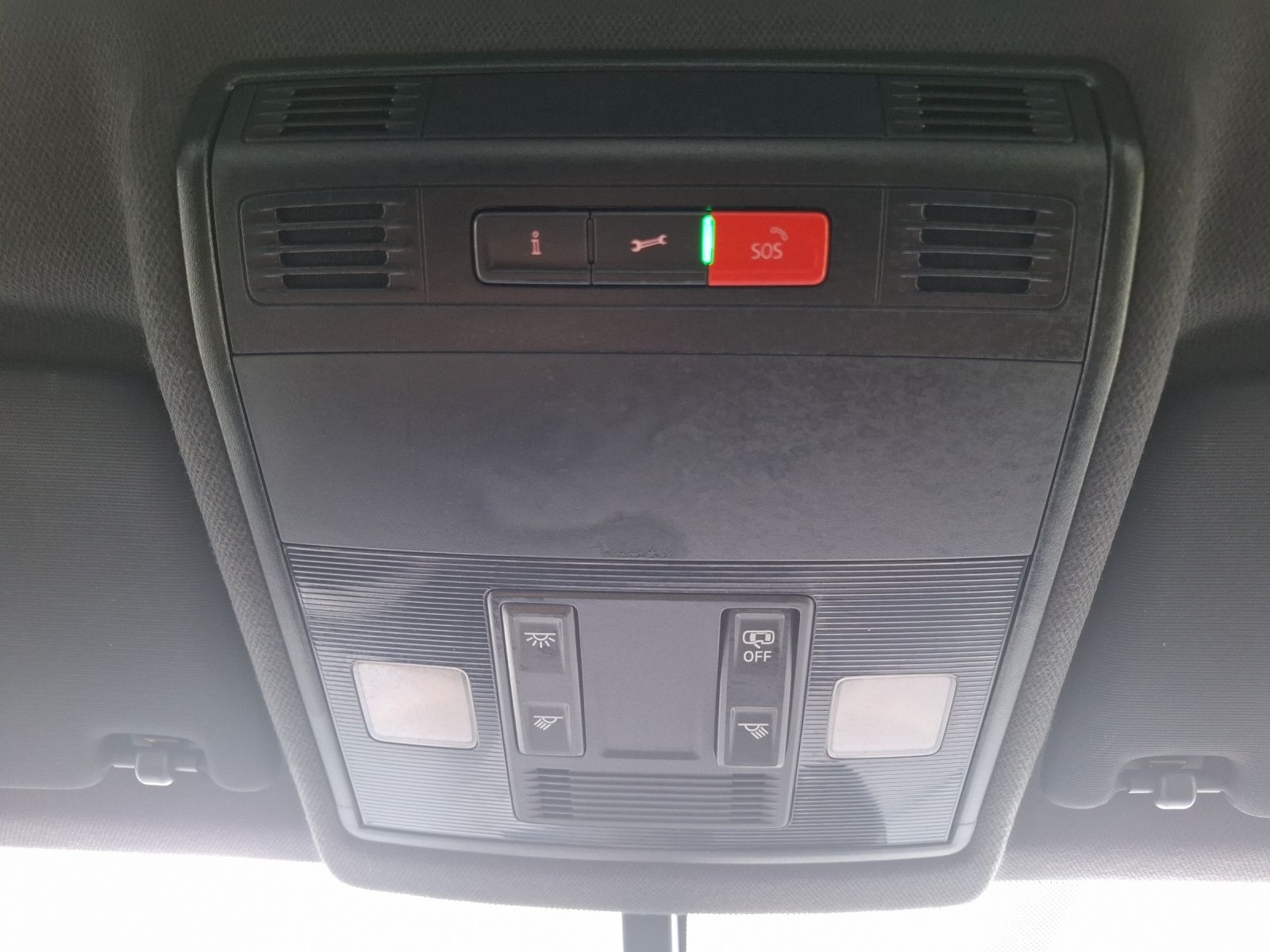 Fahrzeugabbildung SEAT Arona TSI FR-Line DSG LED Navi AID ACC RFK SH