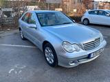 Mercedes-Benz C 180 Kompressor Elegance,Klima,Navi,PDC, Tüv Ne - Mercedes-Benz C 180 aus 2006: Kompressor