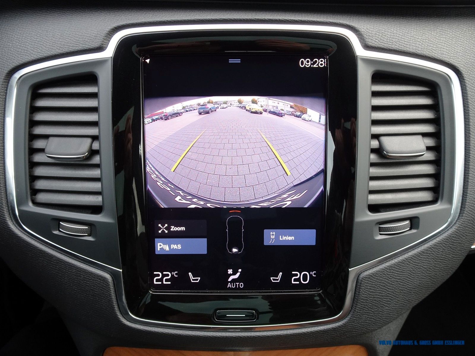 Volvo XC90 B5 AWD Geartronic Momentum Pro foto 21