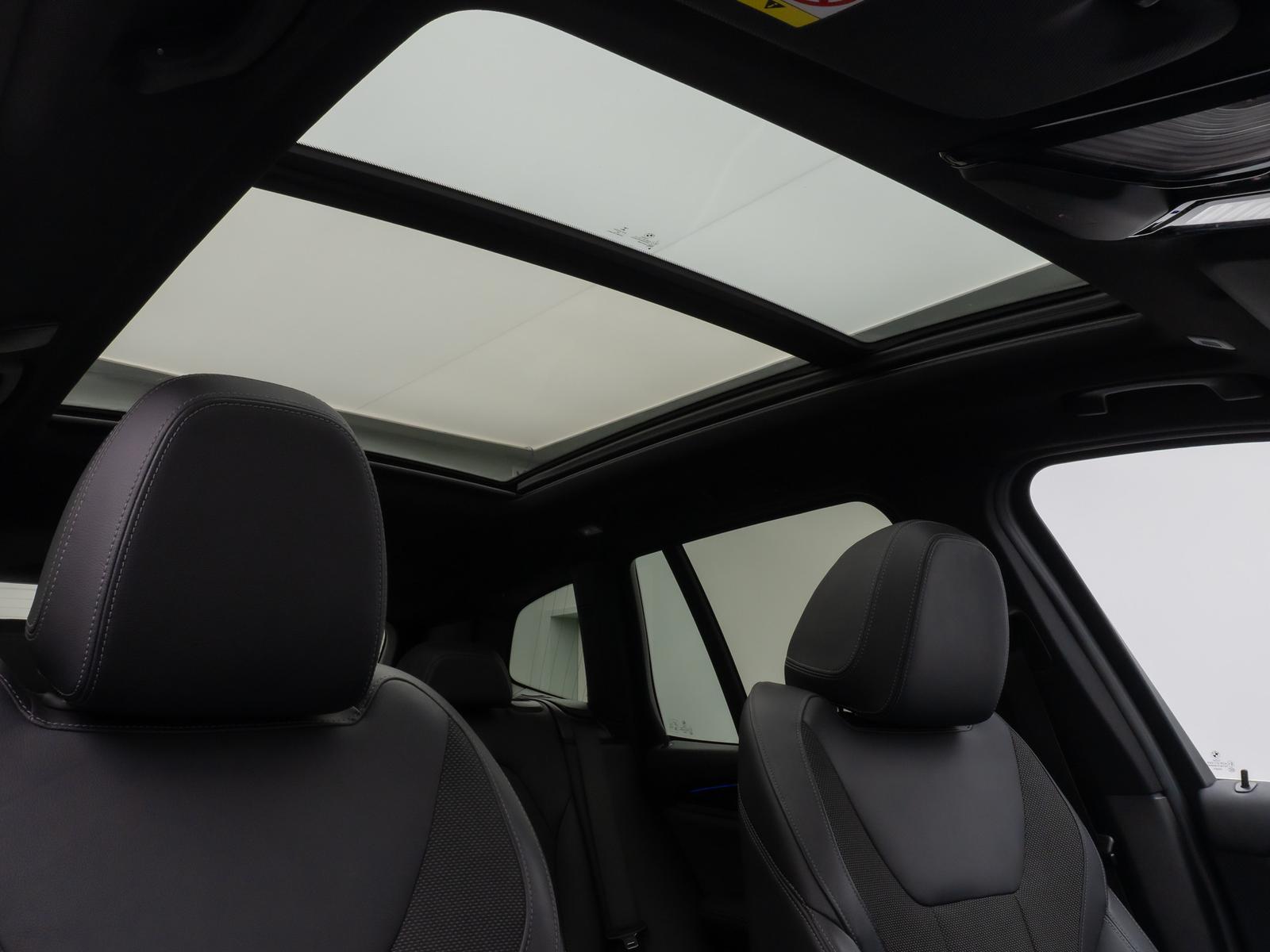 BMW X3 xD20d xLine Kamera Panorama HUD DAB HiFi 19", миниатюра 30