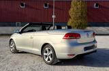 Volkswagen Eos 1.4 TSI  Facelift - Gepflegter GW mit AHK - silberne Volkswagen Eos