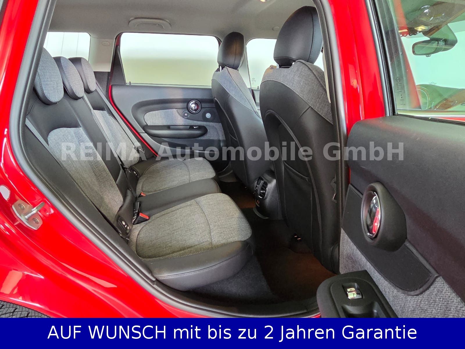 Fahrzeugabbildung MINI 2,0D Clubman Cooper D, LED, Navi, Digital