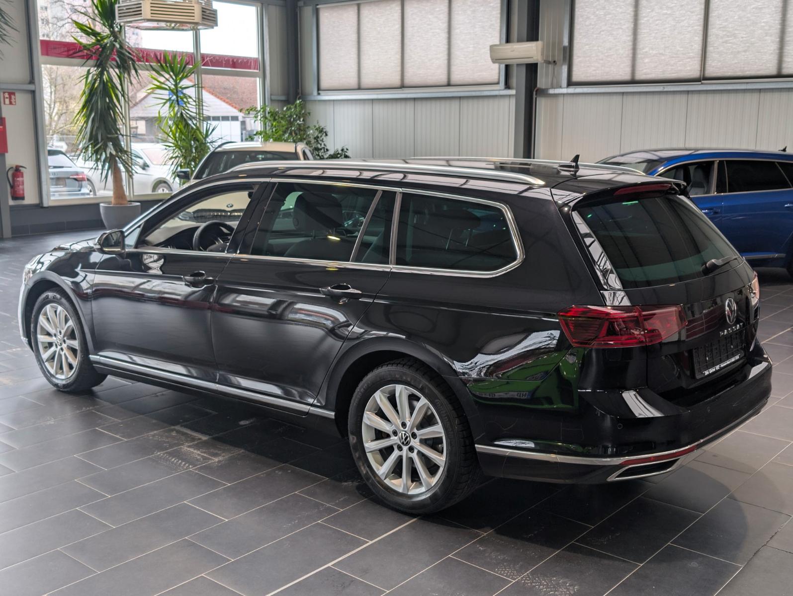 Volkswagen Passat Variant 2.0 TDI SCR DSG Elegance