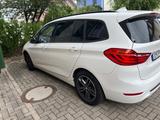 BMW 218 Gran Tourer 218d xDrive M Sport  - weiße BMW 218 Gran Tourer