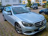 Mercedes-Benz E 220 CDI - AVANTG. Autom 7G - Mercedes-Benz E 220 in Mannheim