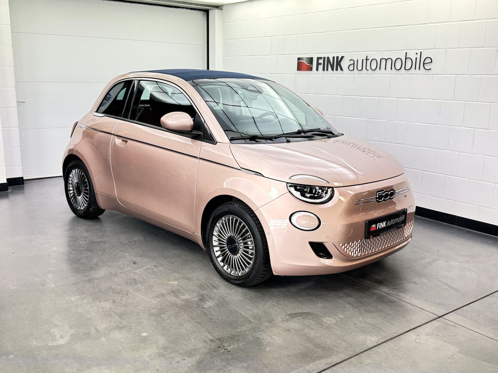 Fiat 500e Cabrio 42 kWh LED Carplay Sitzheizung