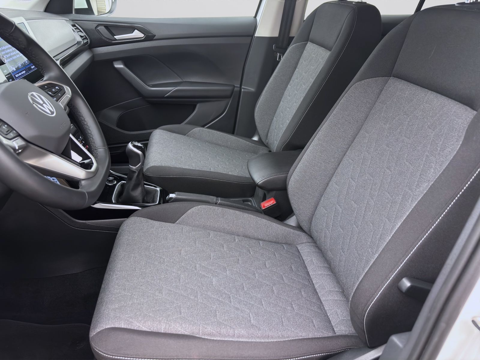 Volkswagen T-Cross - Bild 10