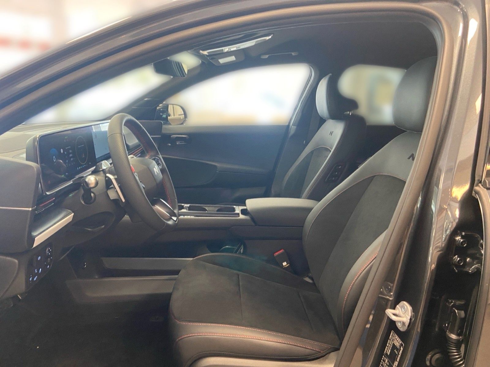 Hyundai IONIQ 6 – Bild 9
