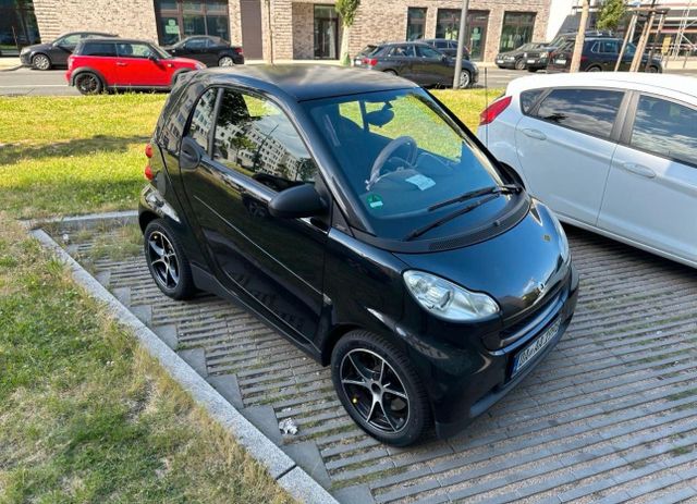 Smart Fortwo 1.0 MHD 451 (TÜV NEU / Servic...