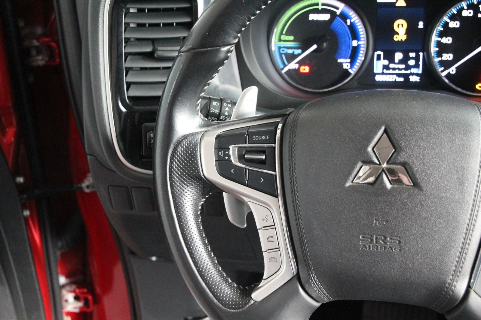 Fahrzeugabbildung Mitsubishi Outlander PHEV Basis Spirit 4WD