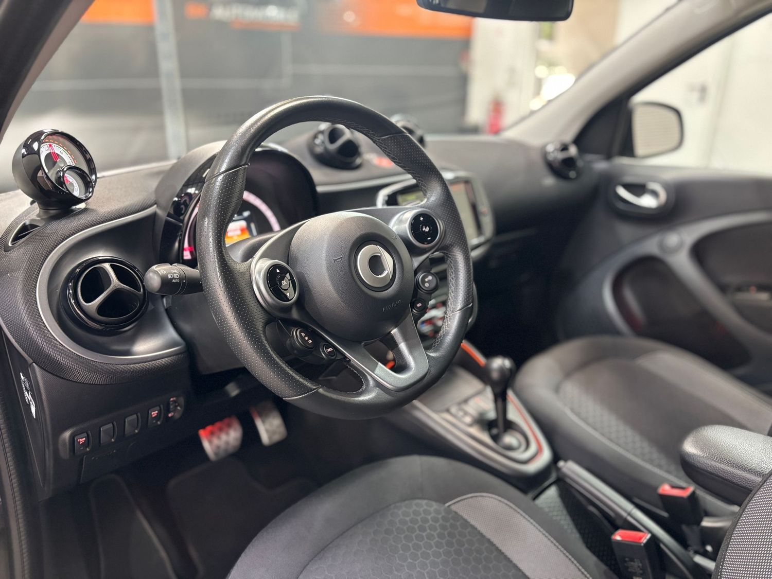 Fahrzeugabbildung Smart forFour electric drive/EQ 22kw#LED#Faltdach#Kam