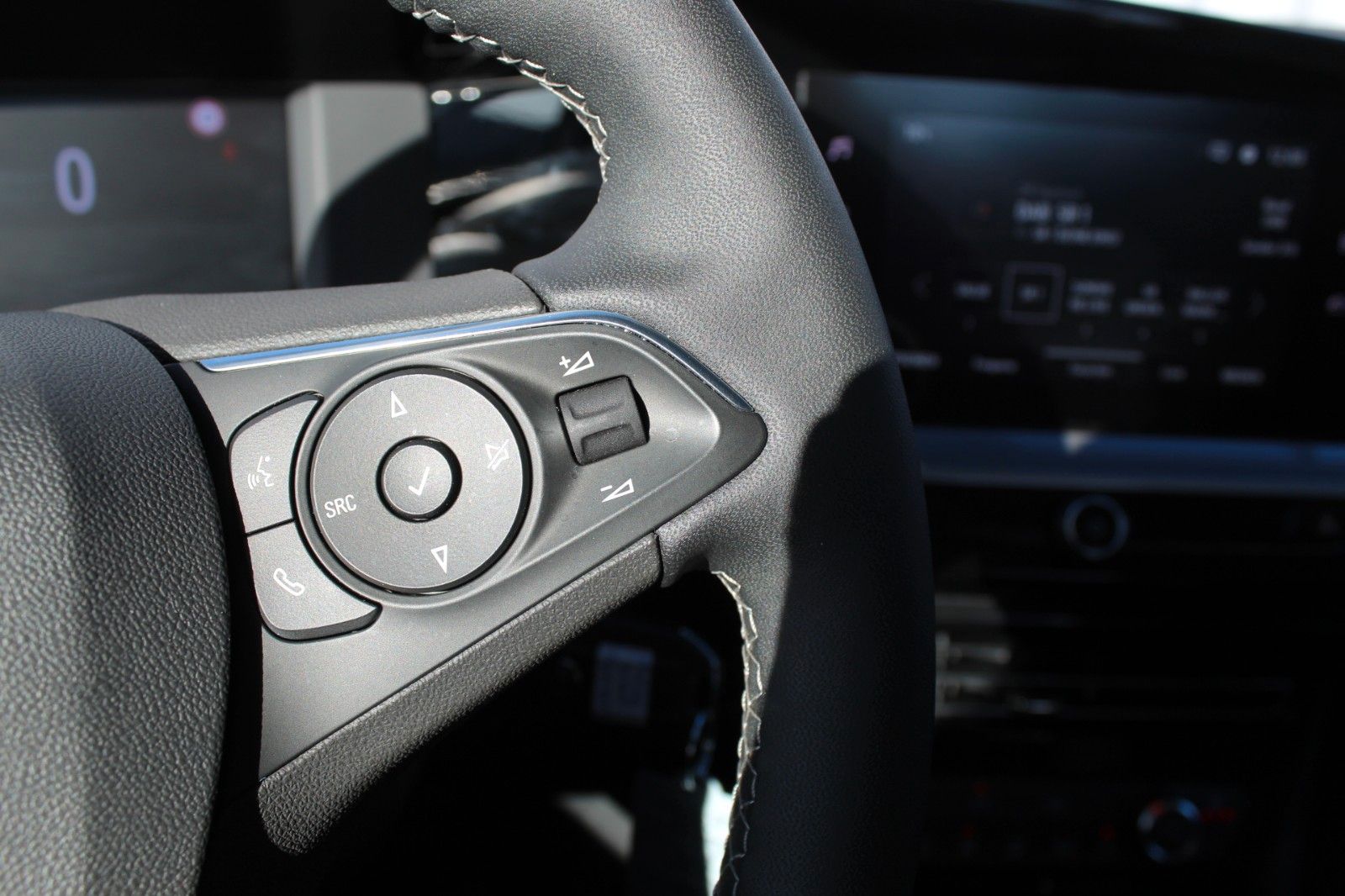 Fahrzeugabbildung Opel Mokka Elegance Navi*Sitzh.*Nebel