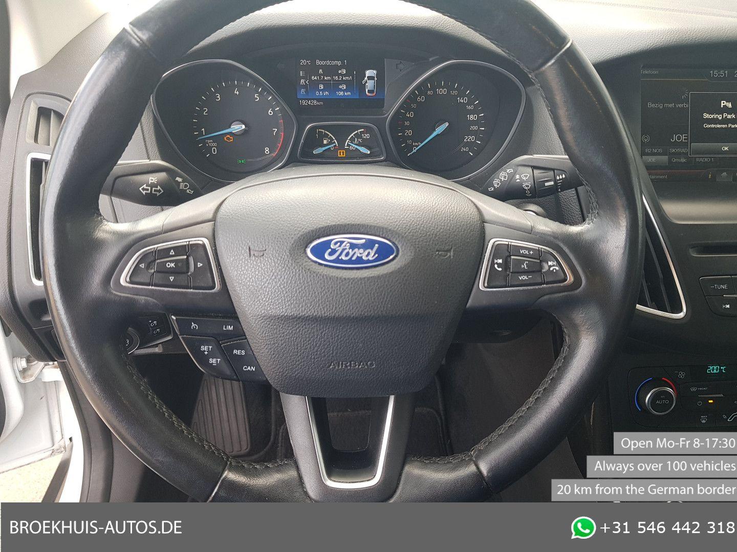 Ford Focus 2015 — фото 18