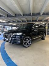 Audi Q7 3.0 TDI Quattro S line Pano - Audi A6: Geländewagen, Line