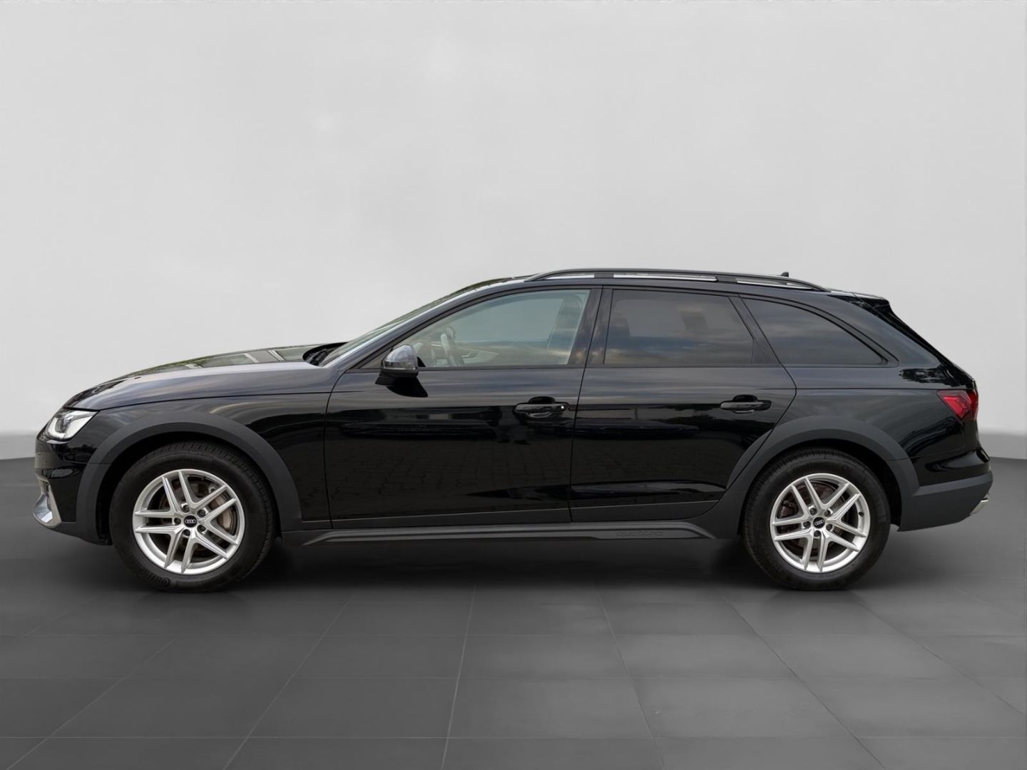 Audi A4 allroad 40 2.0 TDI quattro Alu LED AHK Pano N foto 3