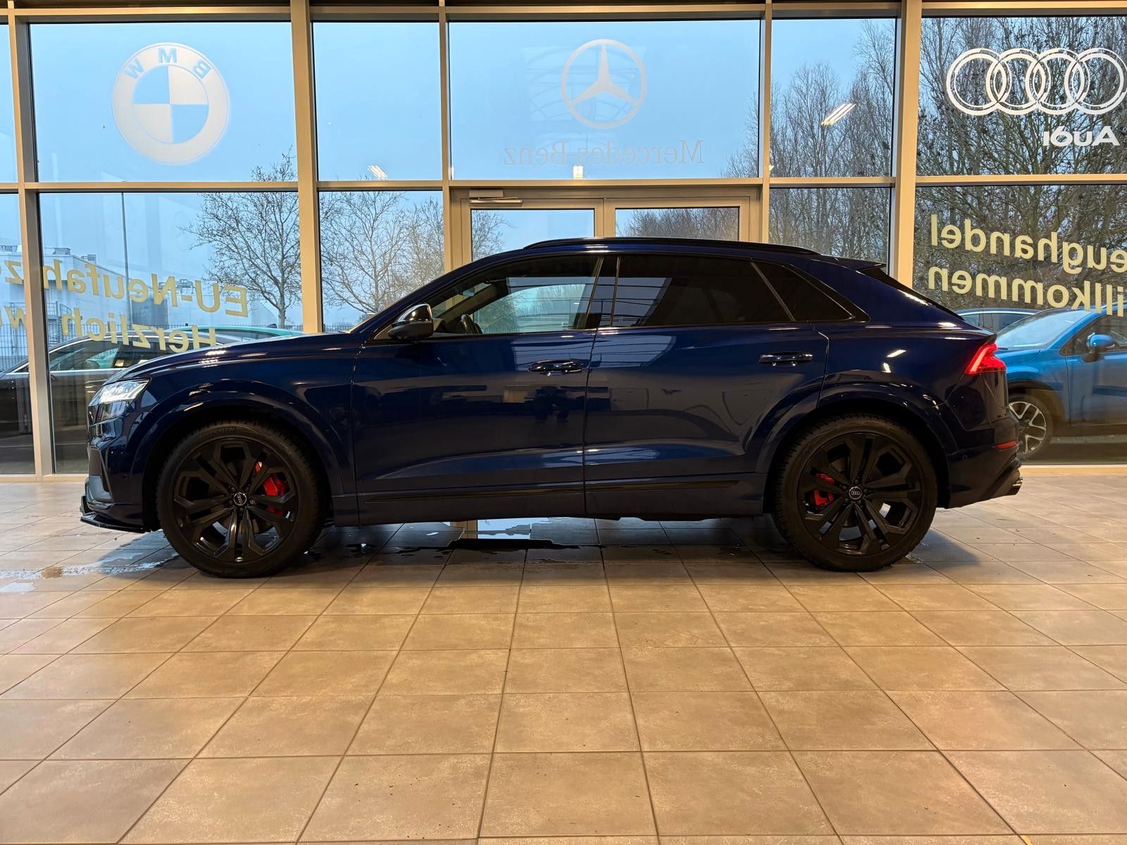 Fahrzeugabbildung Audi Q8 50 TDI Quattro S-Line HA Lenkung 22-zoll