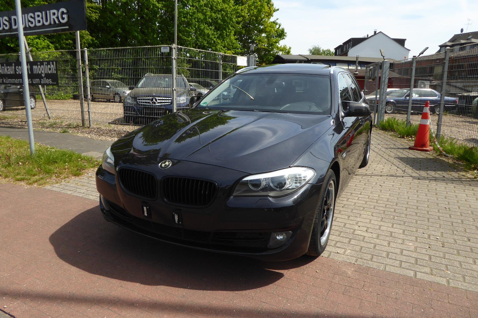 BMW 525 D Touring / AppleCarplay/ Automatik/ AHK!!