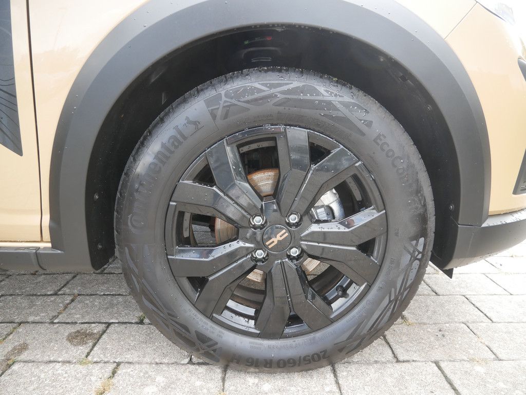 Fahrzeugabbildung Dacia Sandero Stepway Extreme TCe 110 KAMERA AHK LED