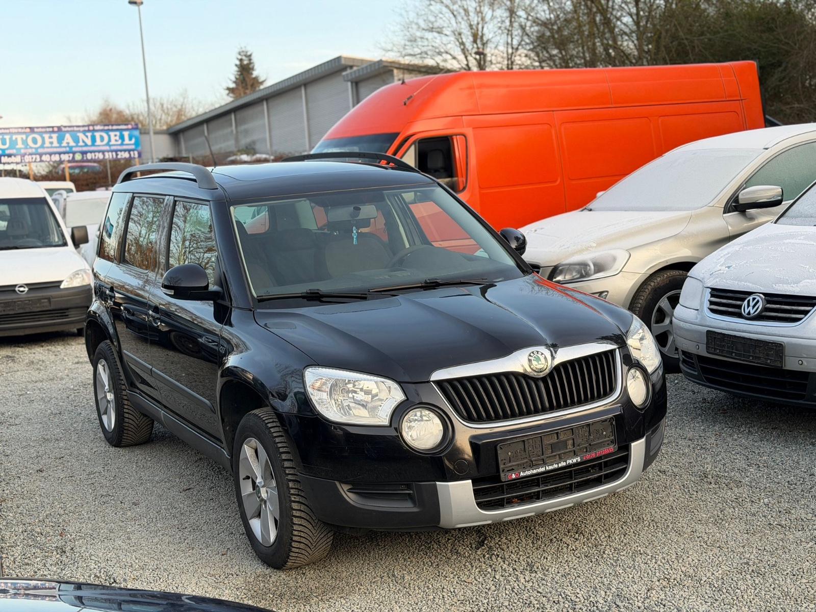 Skoda Yeti Basis*Klima*Tüv Neu*Euro 5*Ahk* Panorama*
